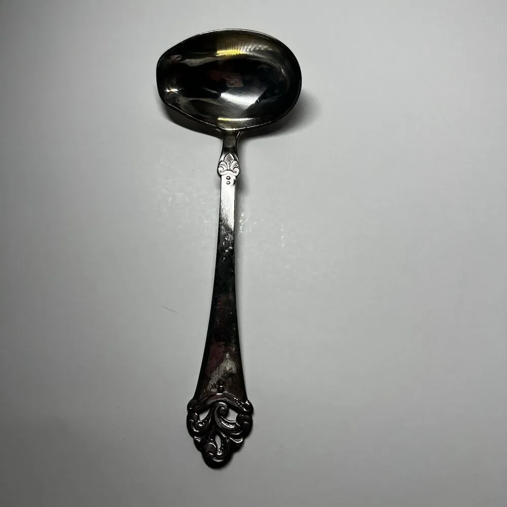 Vintage Norway Silverplate Gravy Ladle Marked 60 Gr NM Pierced Handle 6
